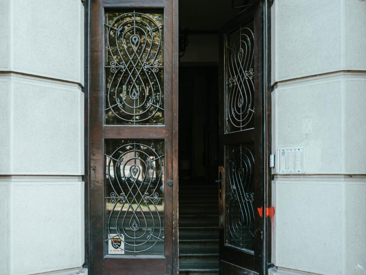 Dragon Apartment W Centrum Cracóvia Exterior foto